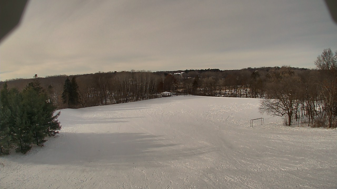 Thumbnail for current weather camera view from Scenic Heights ES in Minnetonka, Minnesota
