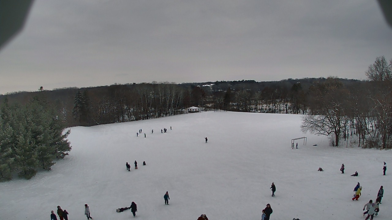 Thumbnail for current weather camera view from Scenic Heights ES in Minnetonka, Minnesota