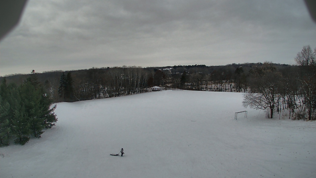 Thumbnail for current weather camera view from Scenic Heights ES in Minnetonka, Minnesota