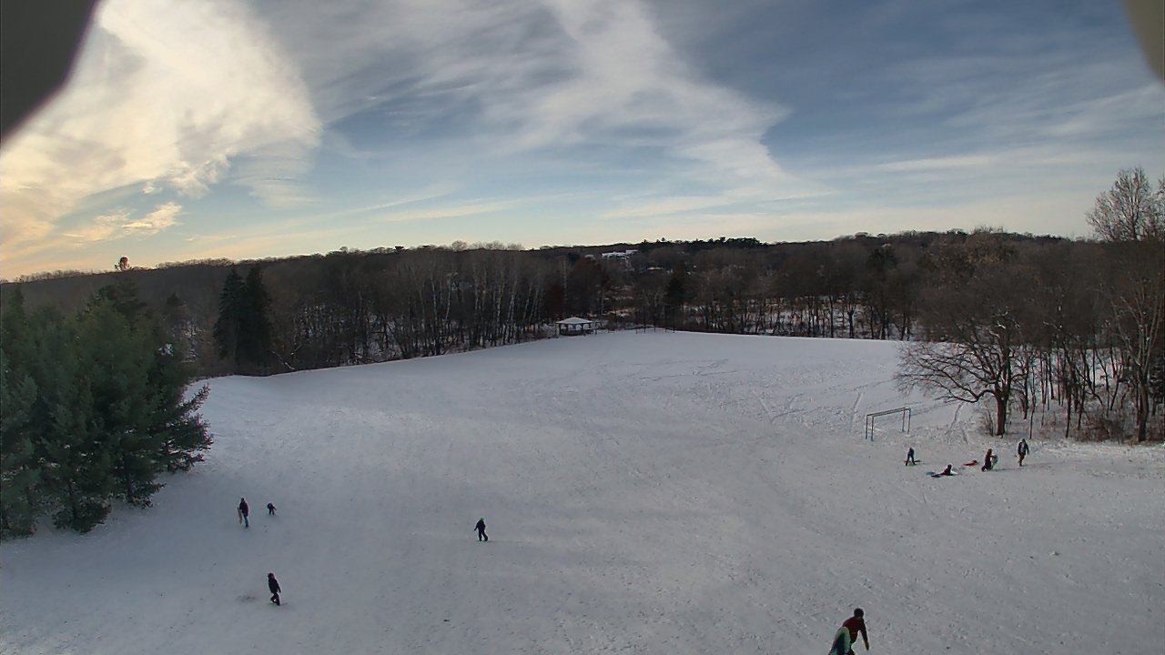 Thumbnail for current weather camera view from Scenic Heights ES in Minnetonka, Minnesota