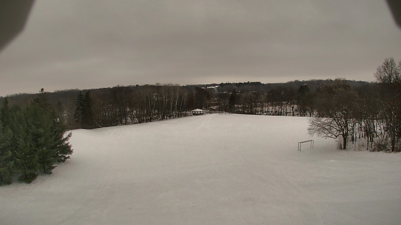 Thumbnail for current weather camera view from Scenic Heights ES in Minnetonka, Minnesota
