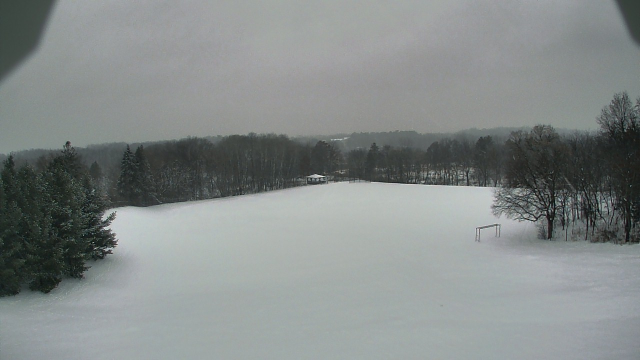 Thumbnail for current weather camera view from Scenic Heights ES in Minnetonka, Minnesota