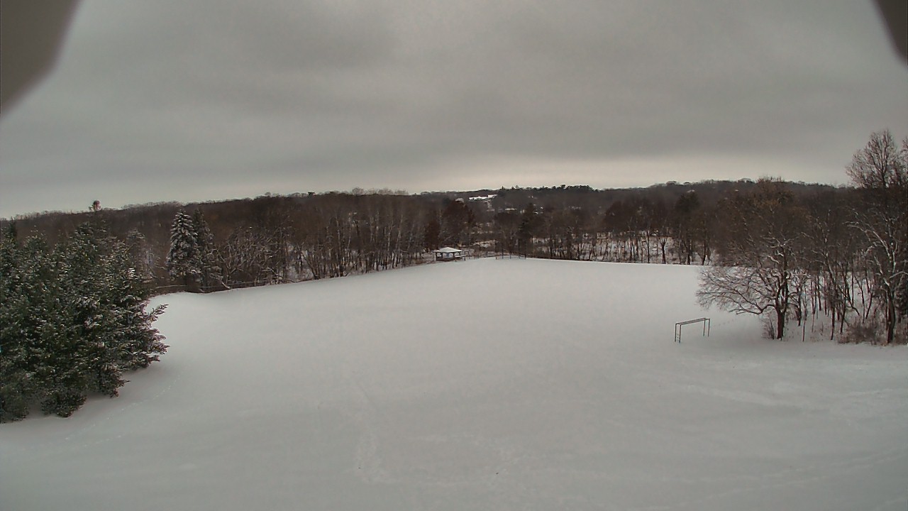 Thumbnail for current weather camera view from Scenic Heights ES in Minnetonka, Minnesota