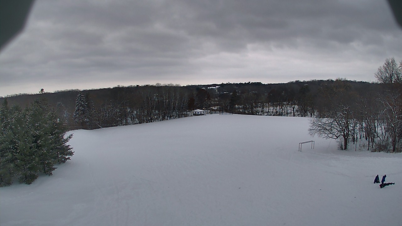 Thumbnail for current weather camera view from Scenic Heights ES in Minnetonka, Minnesota