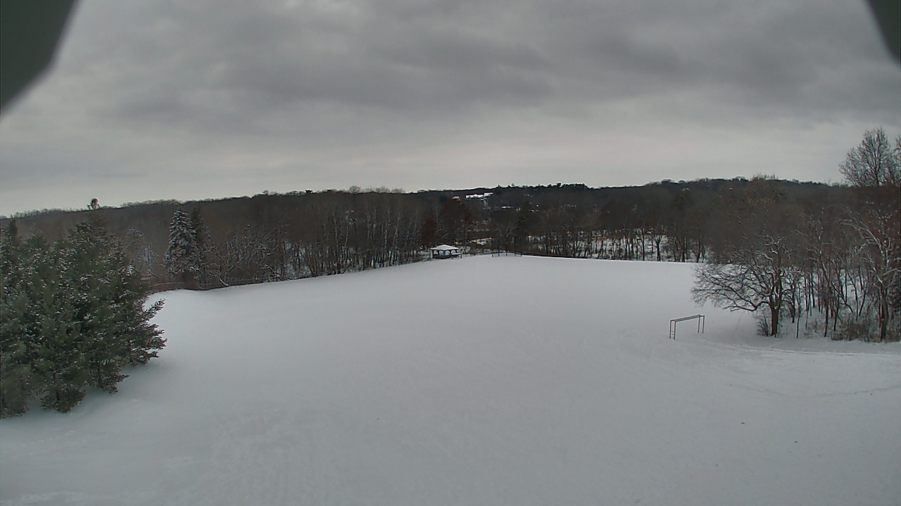 Thumbnail for current weather camera view from Scenic Heights ES in Minnetonka, Minnesota