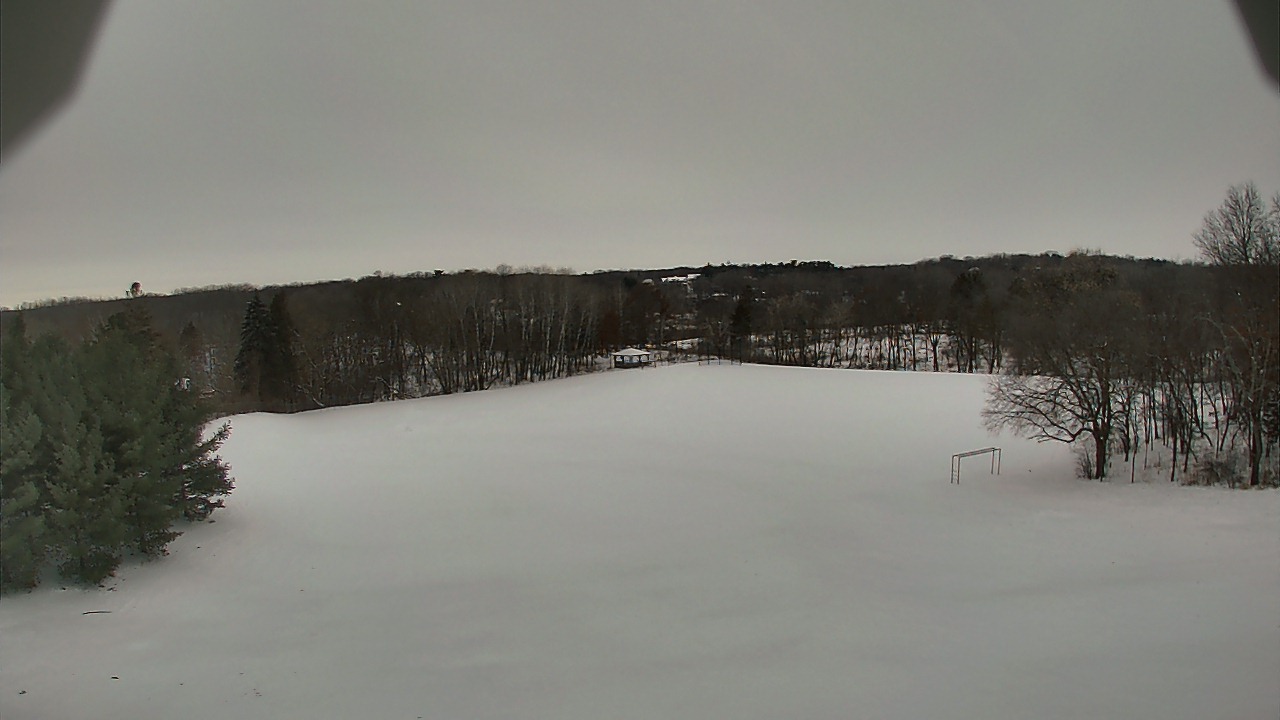 Thumbnail for current weather camera view from Scenic Heights ES in Minnetonka, Minnesota