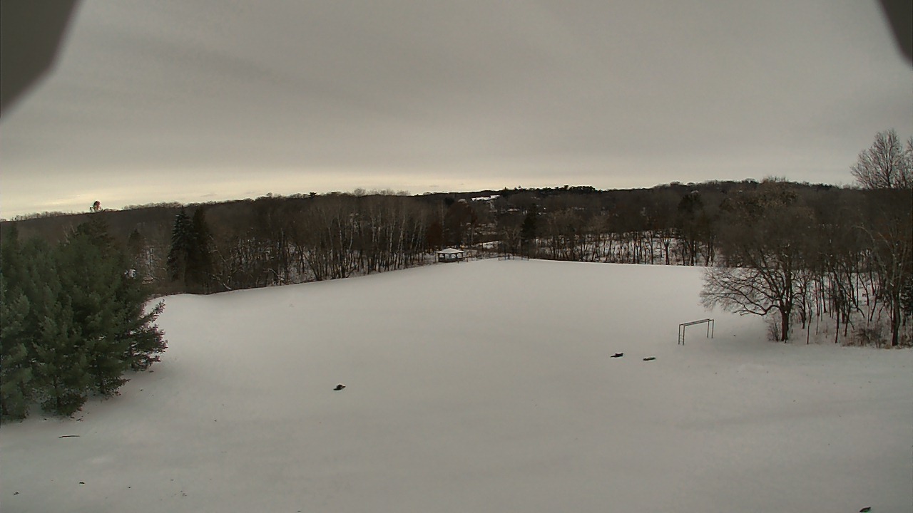 Thumbnail for current weather camera view from Scenic Heights ES in Minnetonka, Minnesota