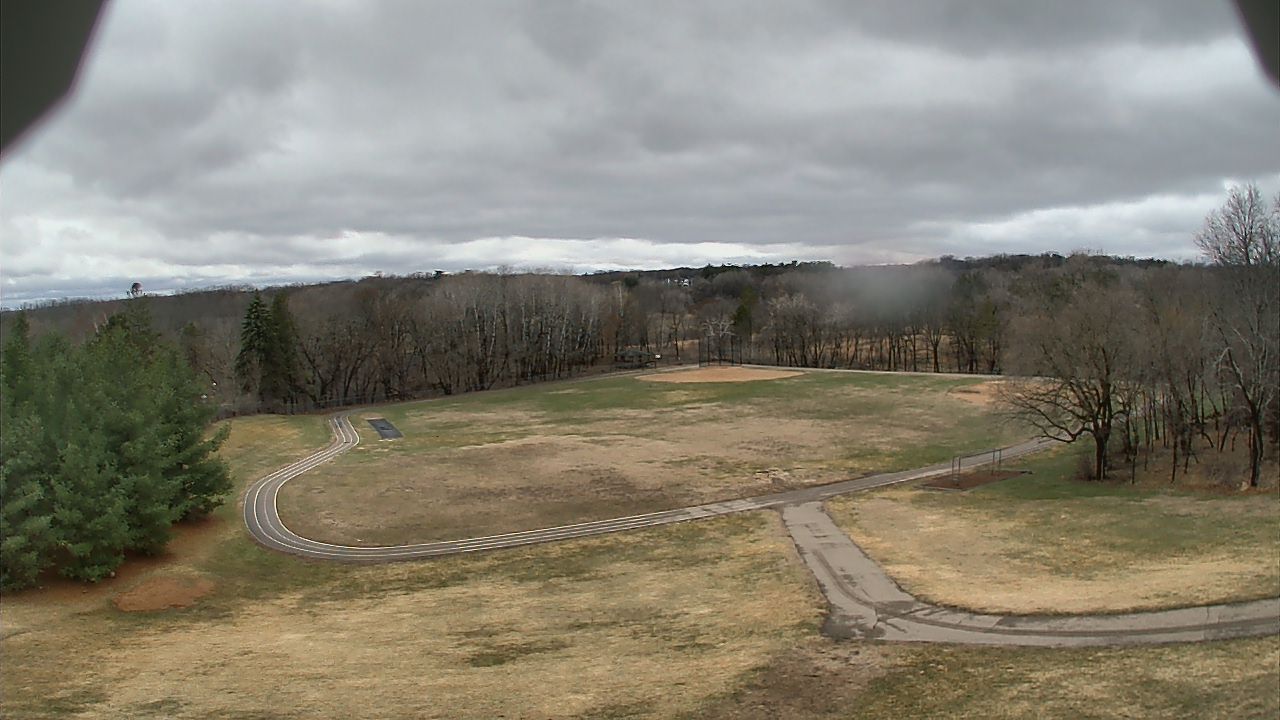 Thumbnail for current weather camera view from Scenic Heights ES in Minnetonka, Minnesota