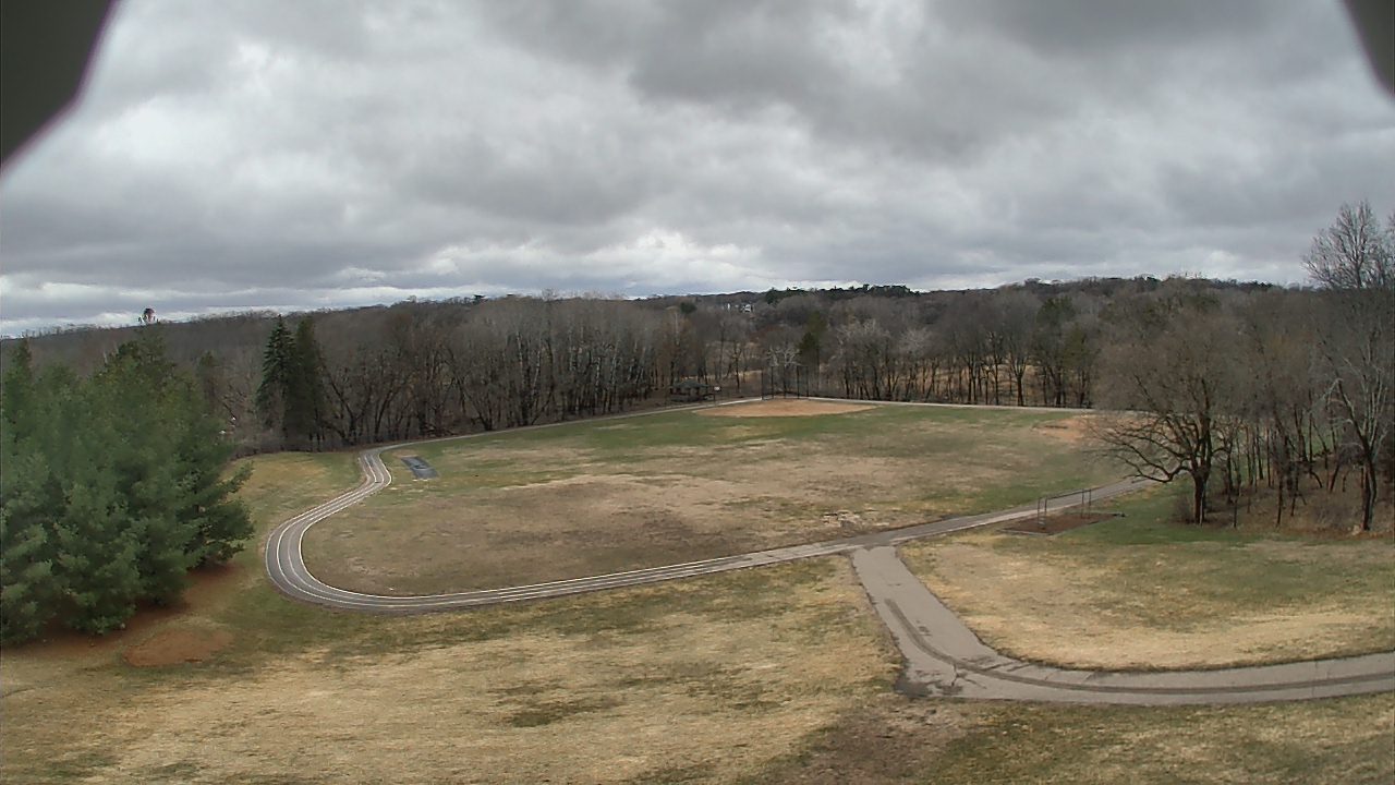Thumbnail for current weather camera view from Scenic Heights ES in Minnetonka, Minnesota