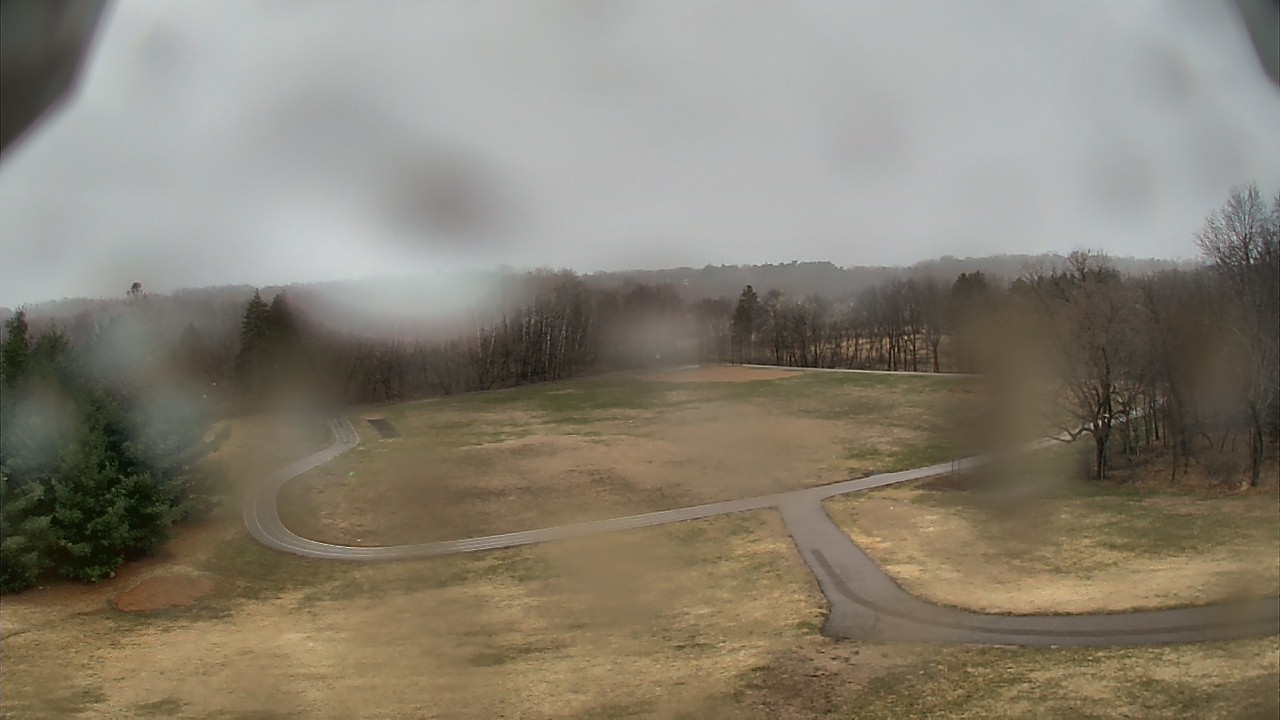 Thumbnail for current weather camera view from Scenic Heights ES in Minnetonka, Minnesota