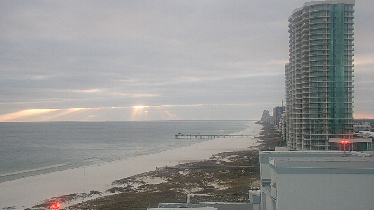 Thumbnail for current weather camera view from Island House Hotel in Orange Beach, Alabama