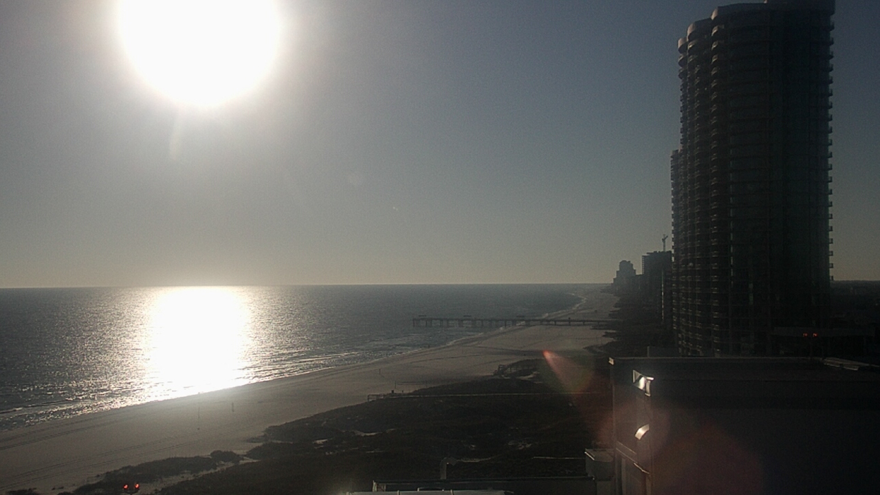 Thumbnail for current weather camera view from Island House Hotel in Orange Beach, Alabama