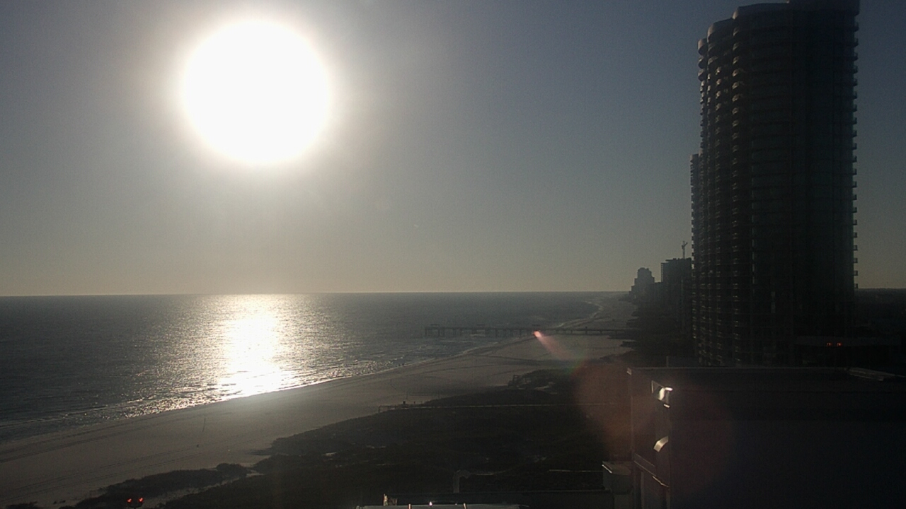 Thumbnail for current weather camera view from Island House Hotel in Orange Beach, Alabama