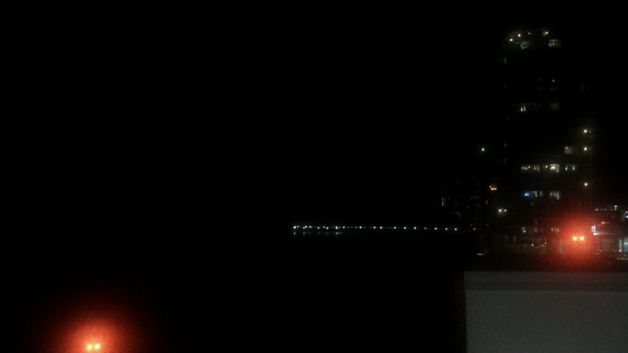 Thumbnail for current weather camera view from Island House Hotel in Orange Beach, Alabama