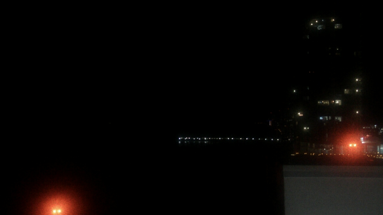 Thumbnail for current weather camera view from Island House Hotel in Orange Beach, Alabama