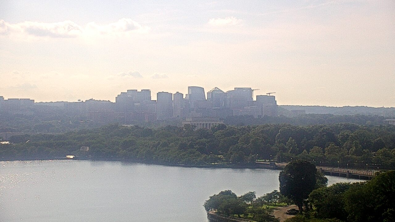Thumbnail for current weather camera view from Salamander Hotel DC in Washington, District Of Columbia