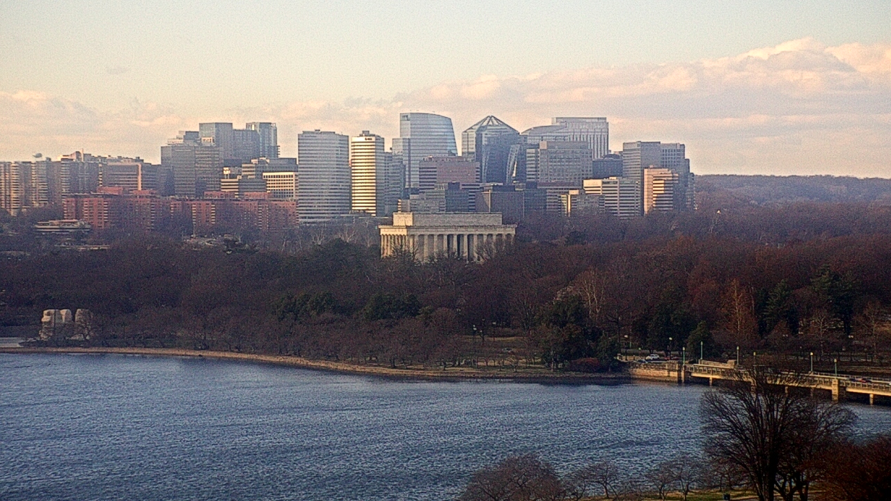 Thumbnail for current weather camera view from Salamander Hotel DC in Washington, District Of Columbia