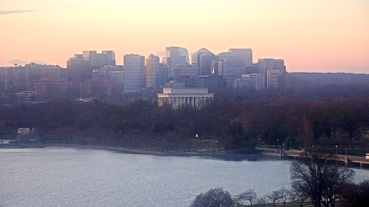 Thumbnail for current weather camera view from Salamander Hotel DC in Washington, District Of Columbia