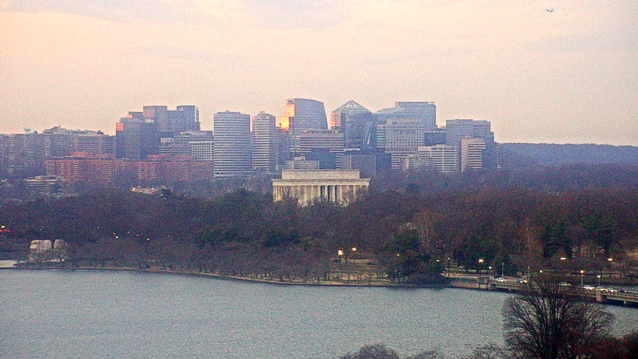 Thumbnail for current weather camera view from Salamander Hotel DC in Washington, District Of Columbia
