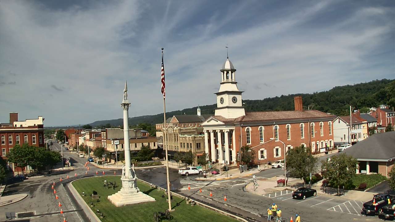 Thumbnail for current weather camera view from MRF Radio in Lewistown, Pennsylvania