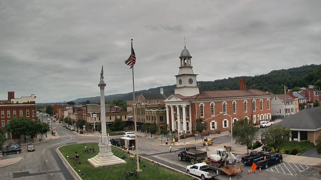 Thumbnail for current weather camera view from MRF Radio in Lewistown, Pennsylvania