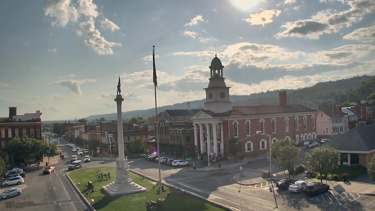 Thumbnail for current weather camera view from MRF Radio in Lewistown, Pennsylvania