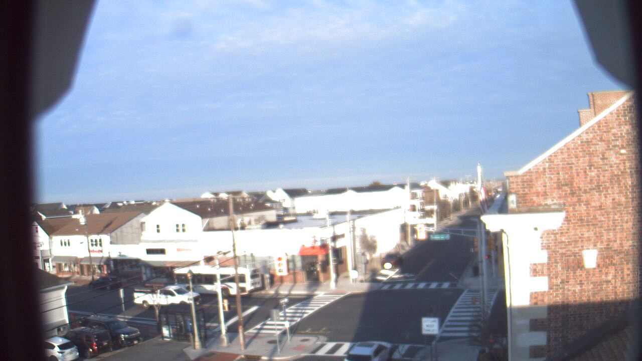 Thumbnail for current weather camera view from Margate Municipal Building in Margate City, New Jersey