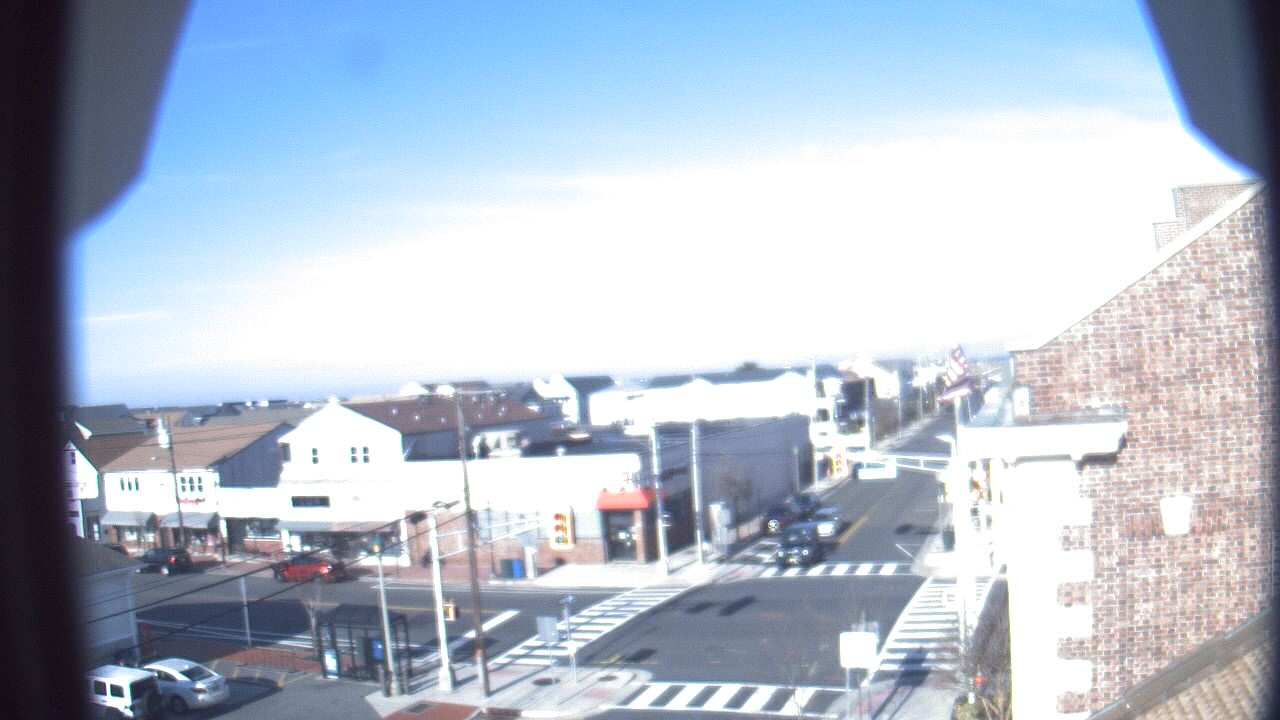 Thumbnail for current weather camera view from Margate Municipal Building in Margate City, New Jersey