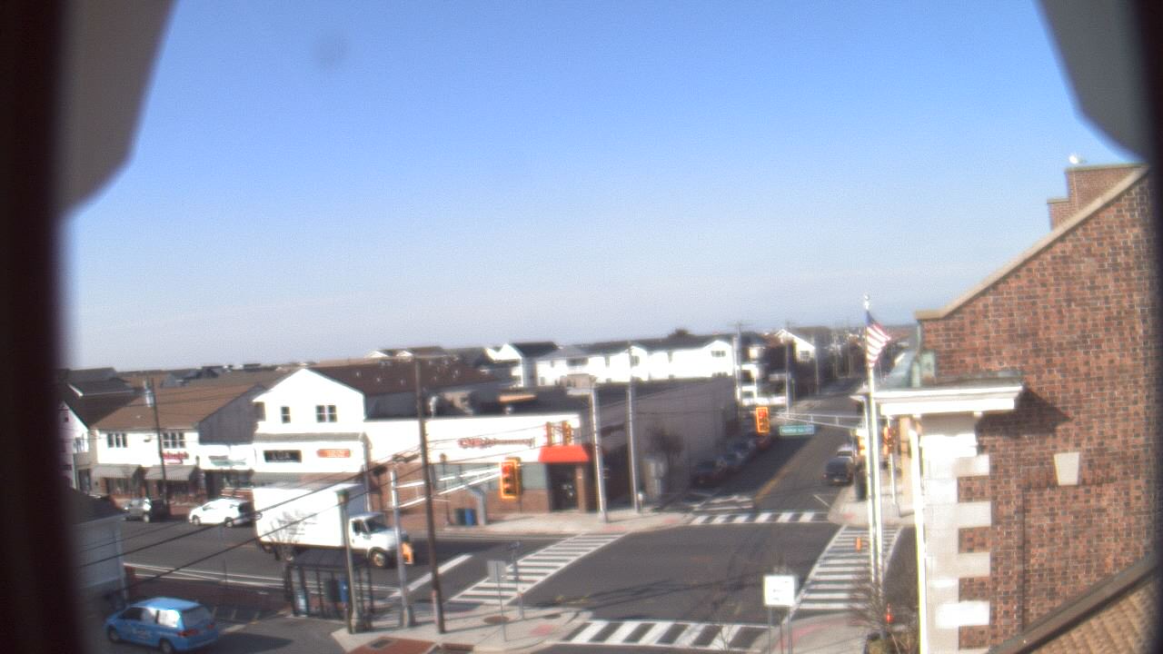 Thumbnail for current weather camera view from Margate Municipal Building in Margate City, New Jersey