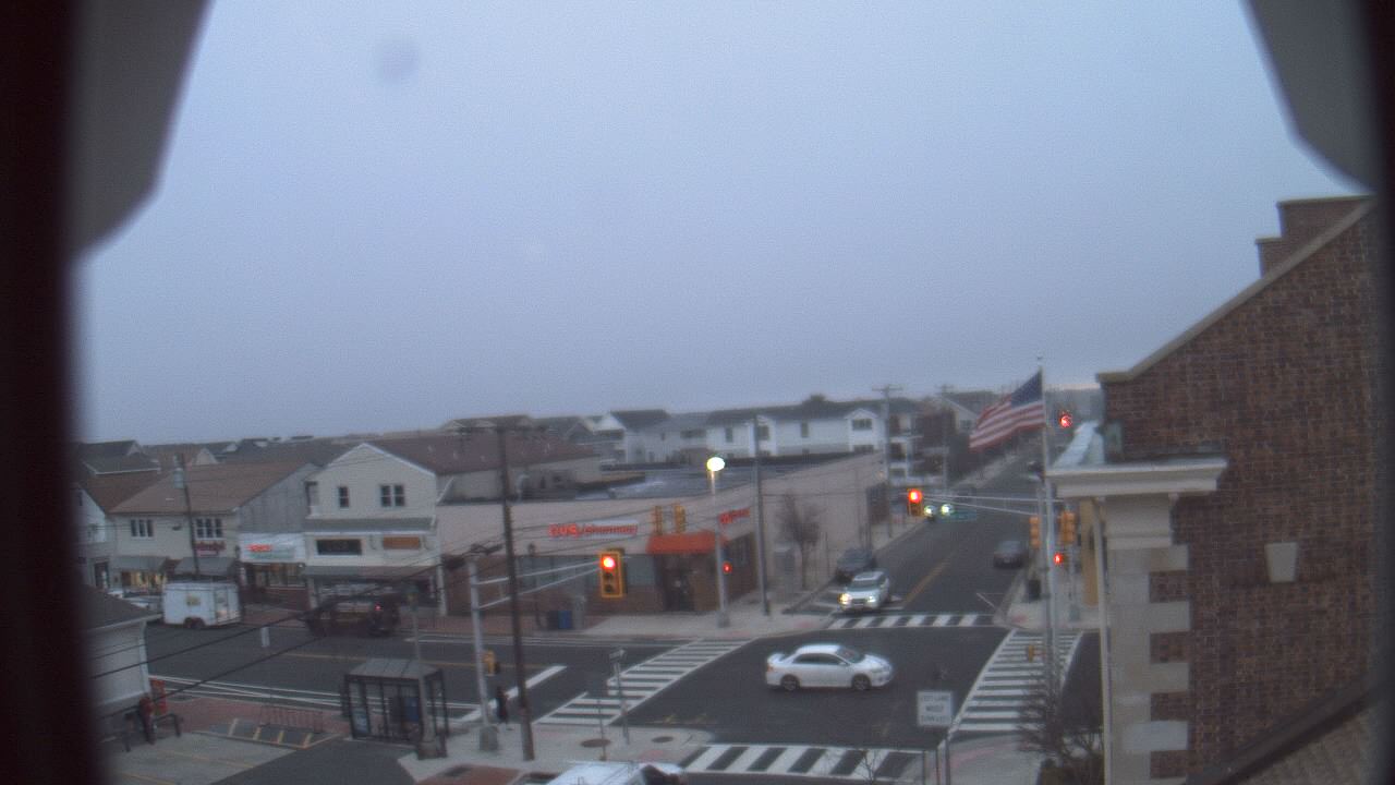 Thumbnail for current weather camera view from Margate Municipal Building in Margate City, New Jersey
