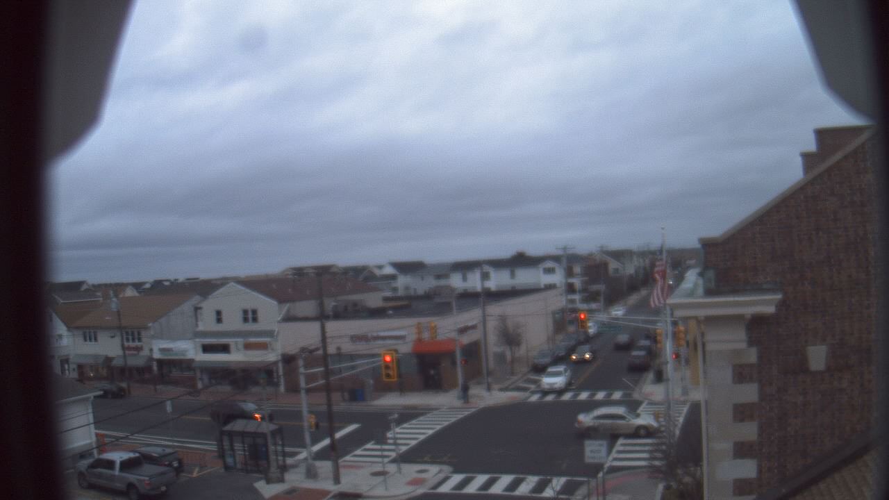 Thumbnail for current weather camera view from Margate Municipal Building in Margate City, New Jersey