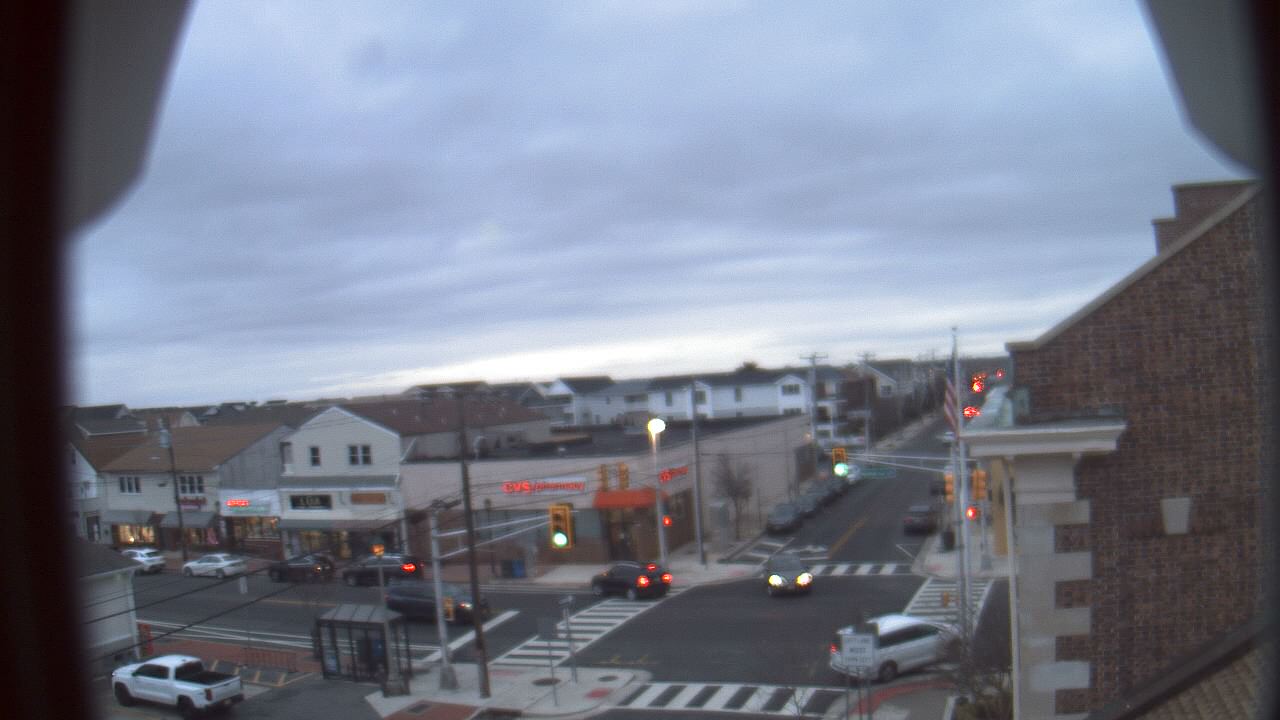 Thumbnail for current weather camera view from Margate Municipal Building in Margate City, New Jersey