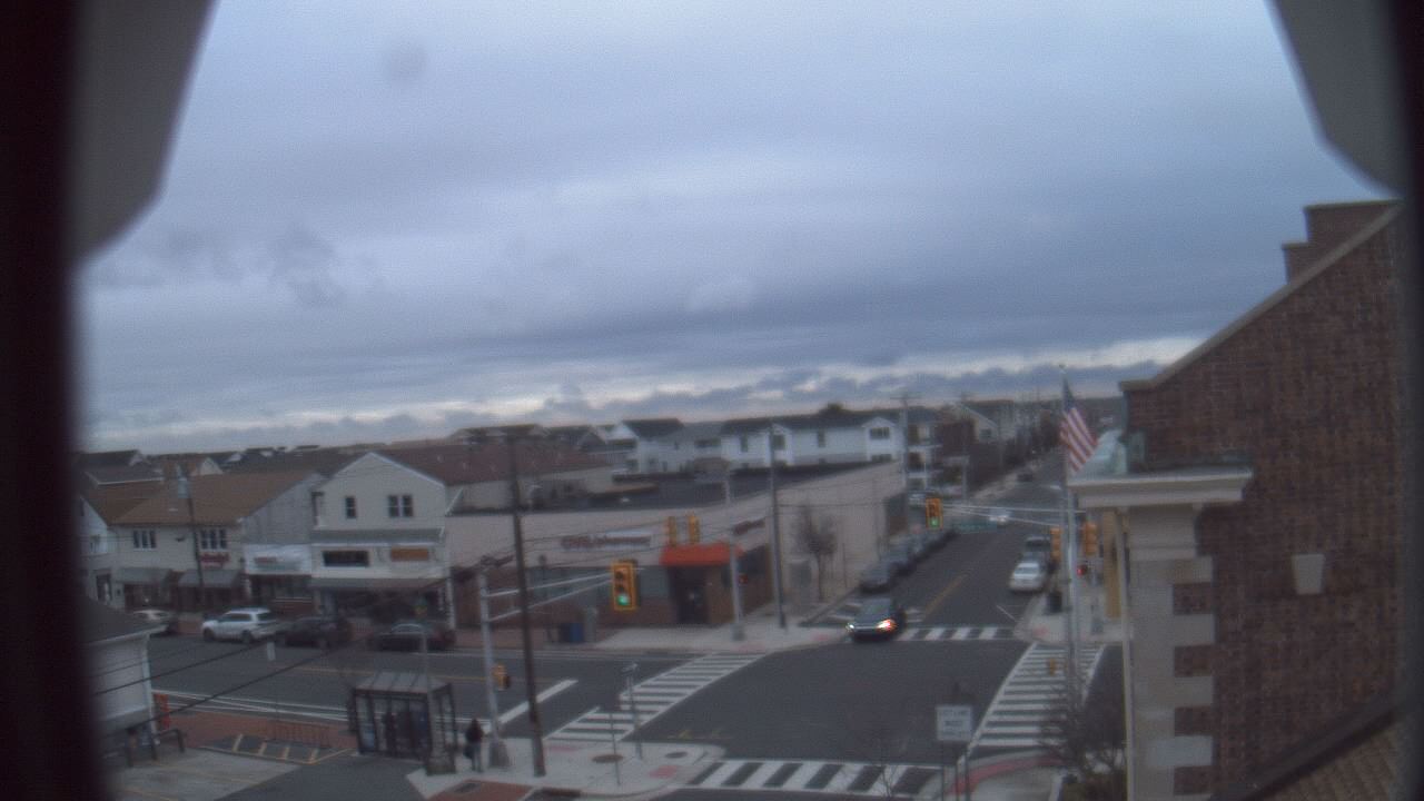 Thumbnail for current weather camera view from Margate Municipal Building in Margate City, New Jersey