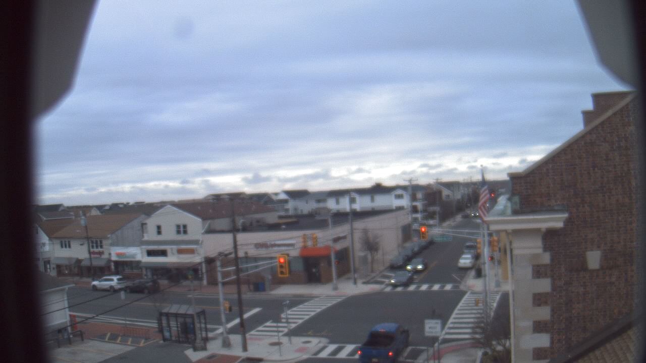 Thumbnail for current weather camera view from Margate Municipal Building in Margate City, New Jersey