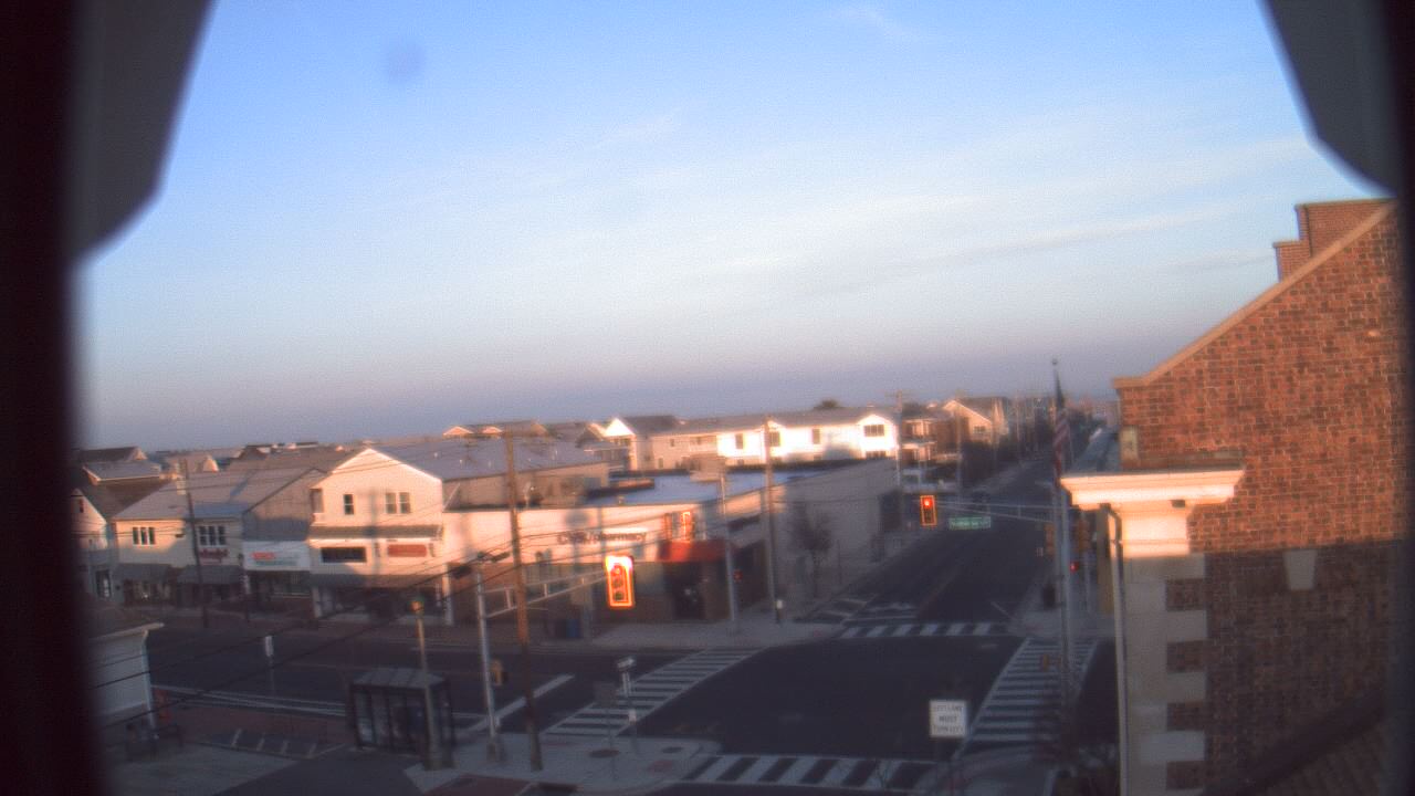 Thumbnail for current weather camera view from Margate Municipal Building in Margate City, New Jersey