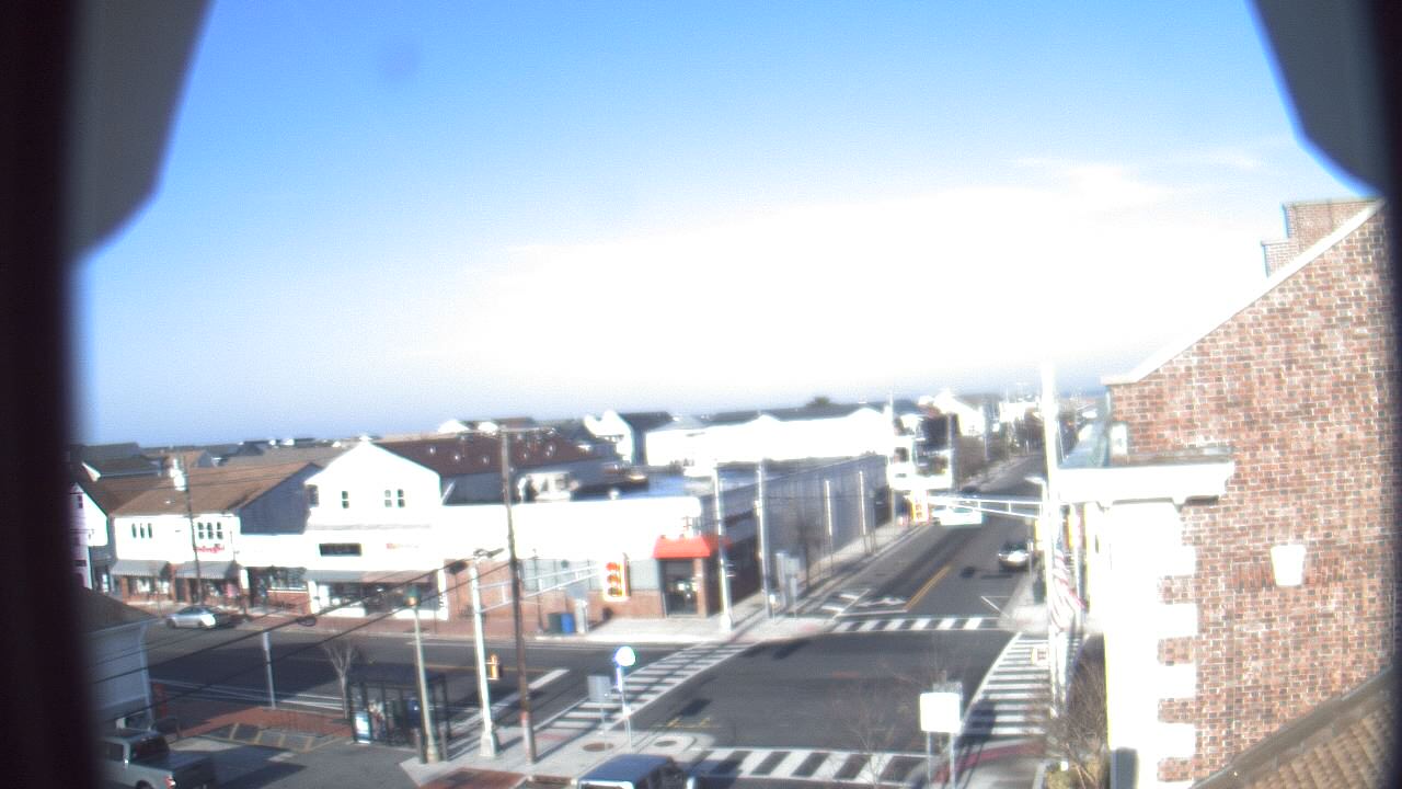 Thumbnail for current weather camera view from Margate Municipal Building in Margate City, New Jersey