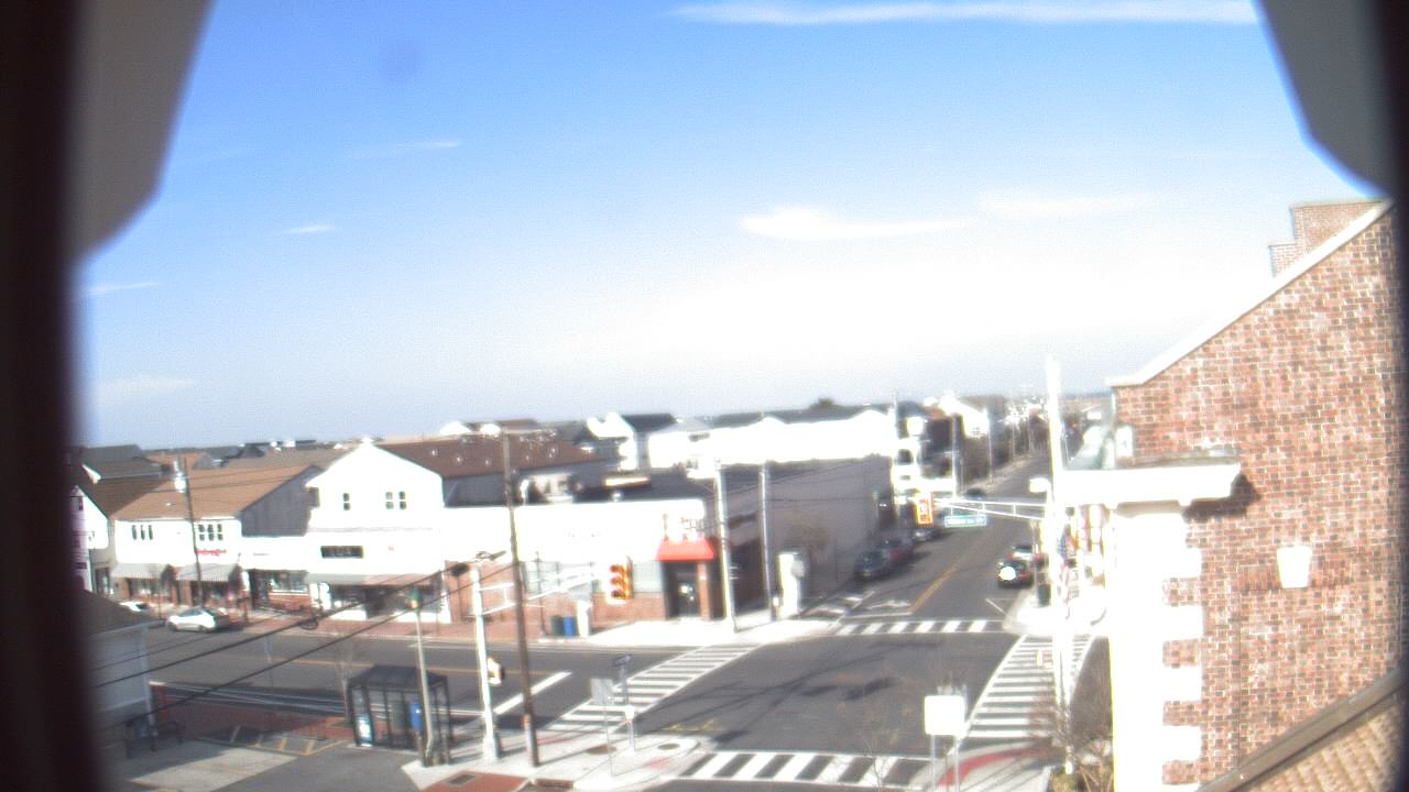 Thumbnail for current weather camera view from Margate Municipal Building in Margate City, New Jersey