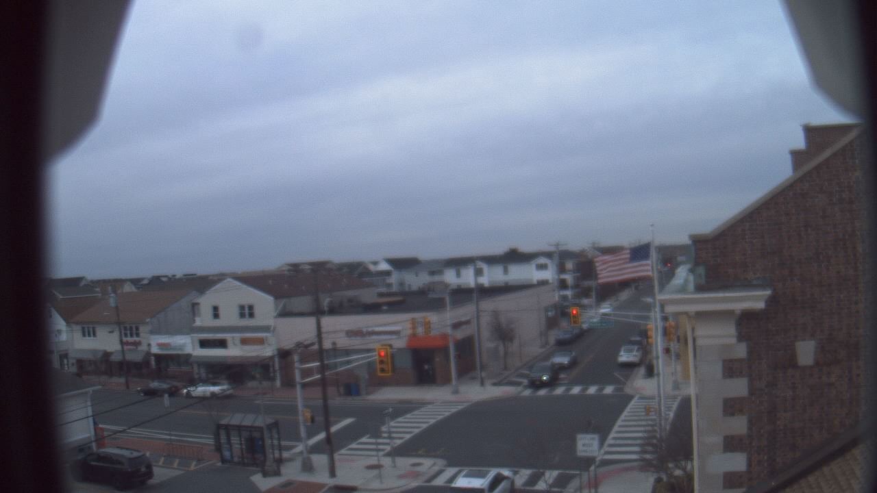 Thumbnail for current weather camera view from Margate Municipal Building in Margate City, New Jersey