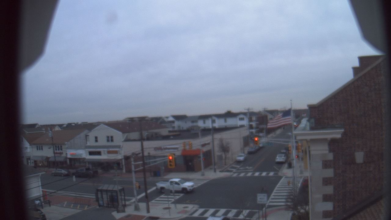 Thumbnail for current weather camera view from Margate Municipal Building in Margate City, New Jersey