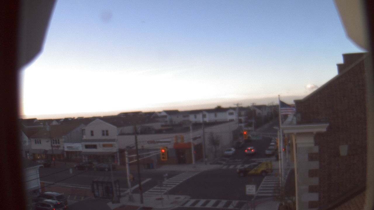 Thumbnail for current weather camera view from Margate Municipal Building in Margate City, New Jersey