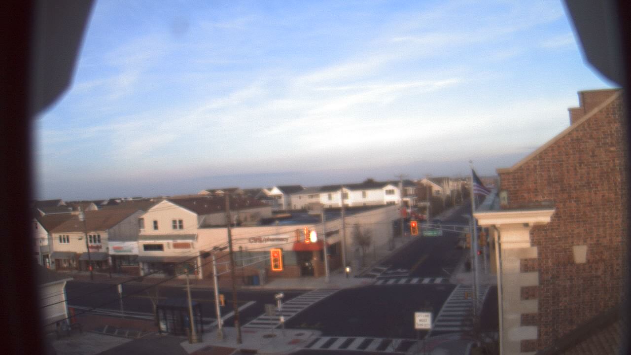 Thumbnail for current weather camera view from Margate Municipal Building in Margate City, New Jersey