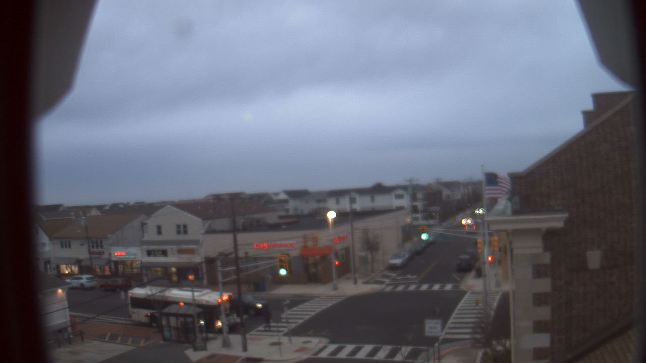 Thumbnail for current weather camera view from Margate Municipal Building in Margate City, New Jersey
