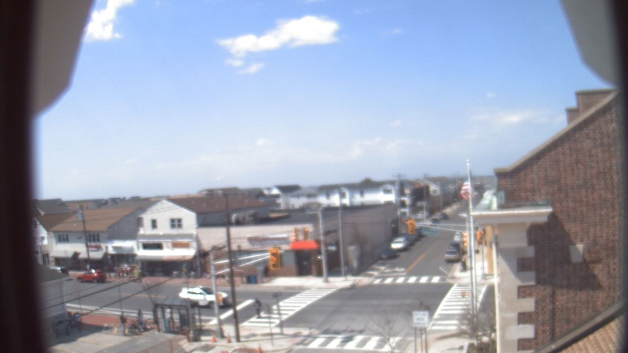 Thumbnail for current weather camera view from Margate Municipal Building in Margate City, New Jersey