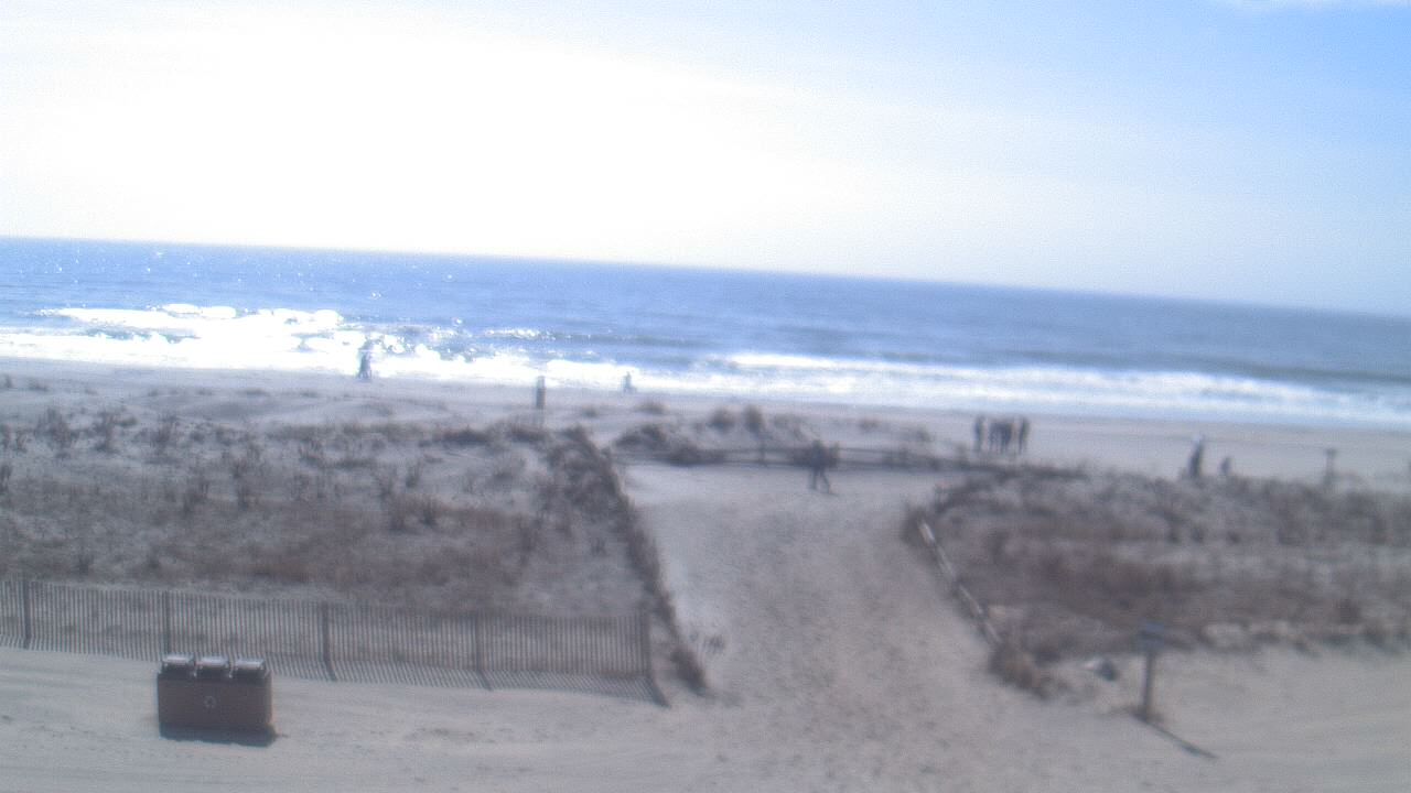 Thumbnail for current weather camera view from Beach Patrol HQ in Margate City, New Jersey
