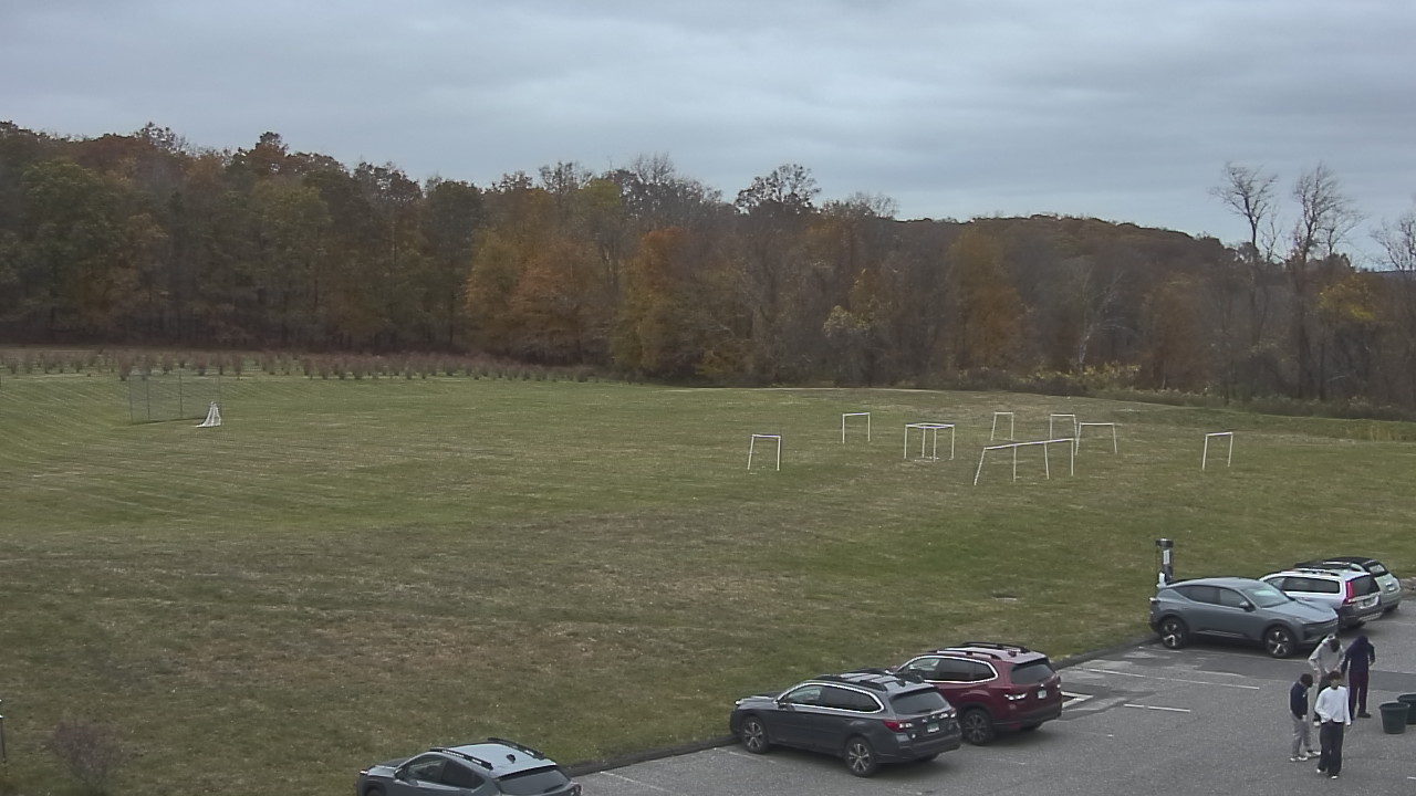 Thumbnail for current weather camera view from Marvelwood School in Kent, Connecticut