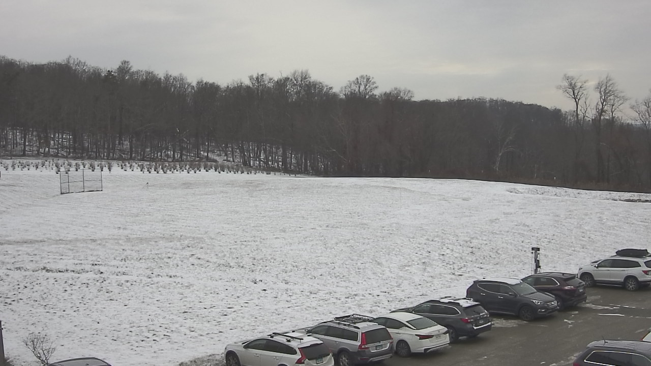 Thumbnail for current weather camera view from Marvelwood School in Kent, Connecticut