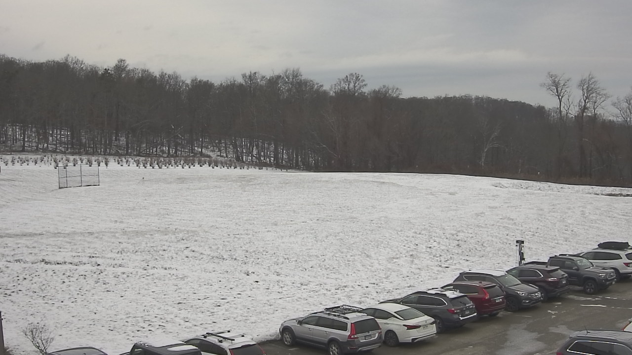 Thumbnail for current weather camera view from Marvelwood School in Kent, Connecticut