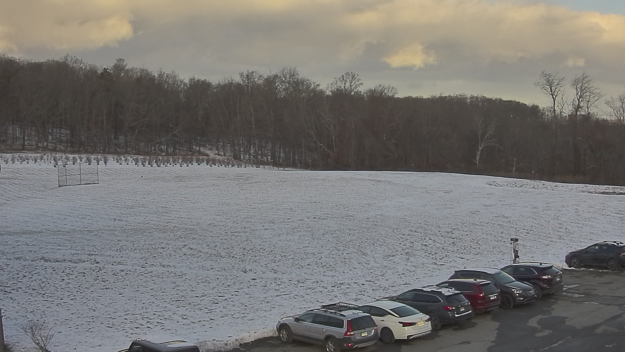 Thumbnail for current weather camera view from Marvelwood School in Kent, Connecticut