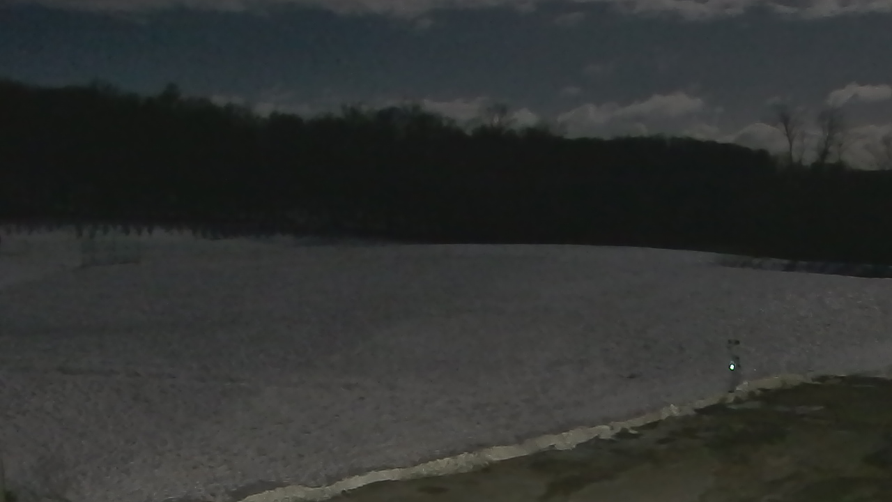 Thumbnail for current weather camera view from Marvelwood School in Kent, Connecticut