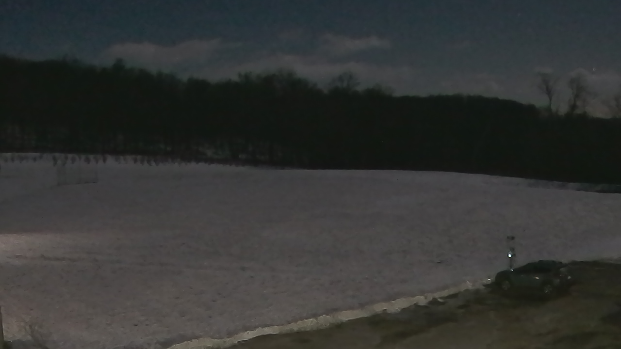 Thumbnail for current weather camera view from Marvelwood School in Kent, Connecticut